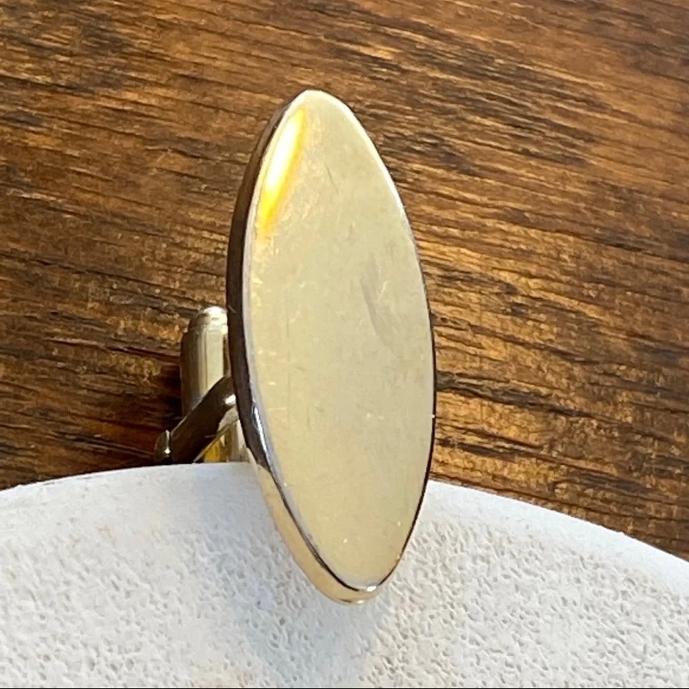Vintage Anson Gold Tone Classic Oval Cufflinks